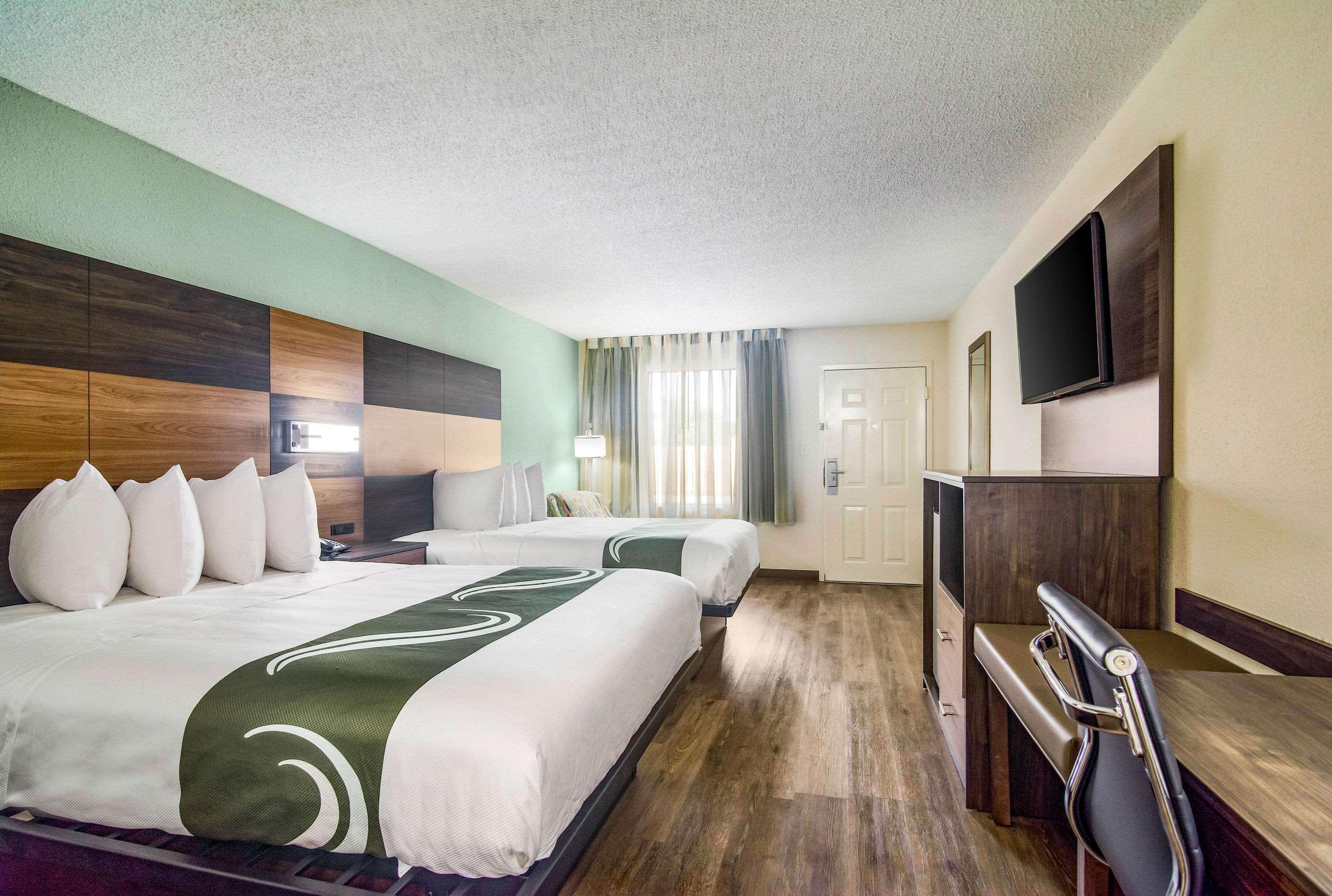 Quality Inn & Suites Лейк-Сити Экстерьер фото