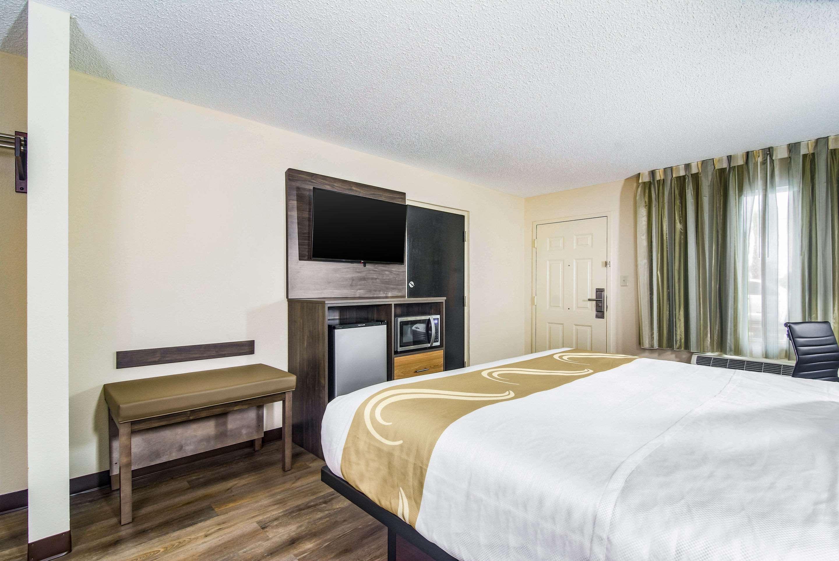 Quality Inn & Suites Лейк-Сити Экстерьер фото