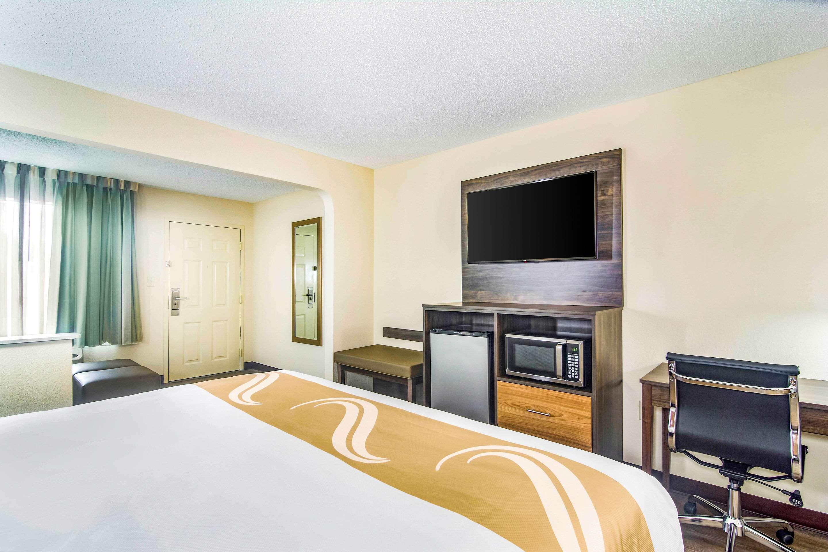Quality Inn & Suites Лейк-Сити Экстерьер фото