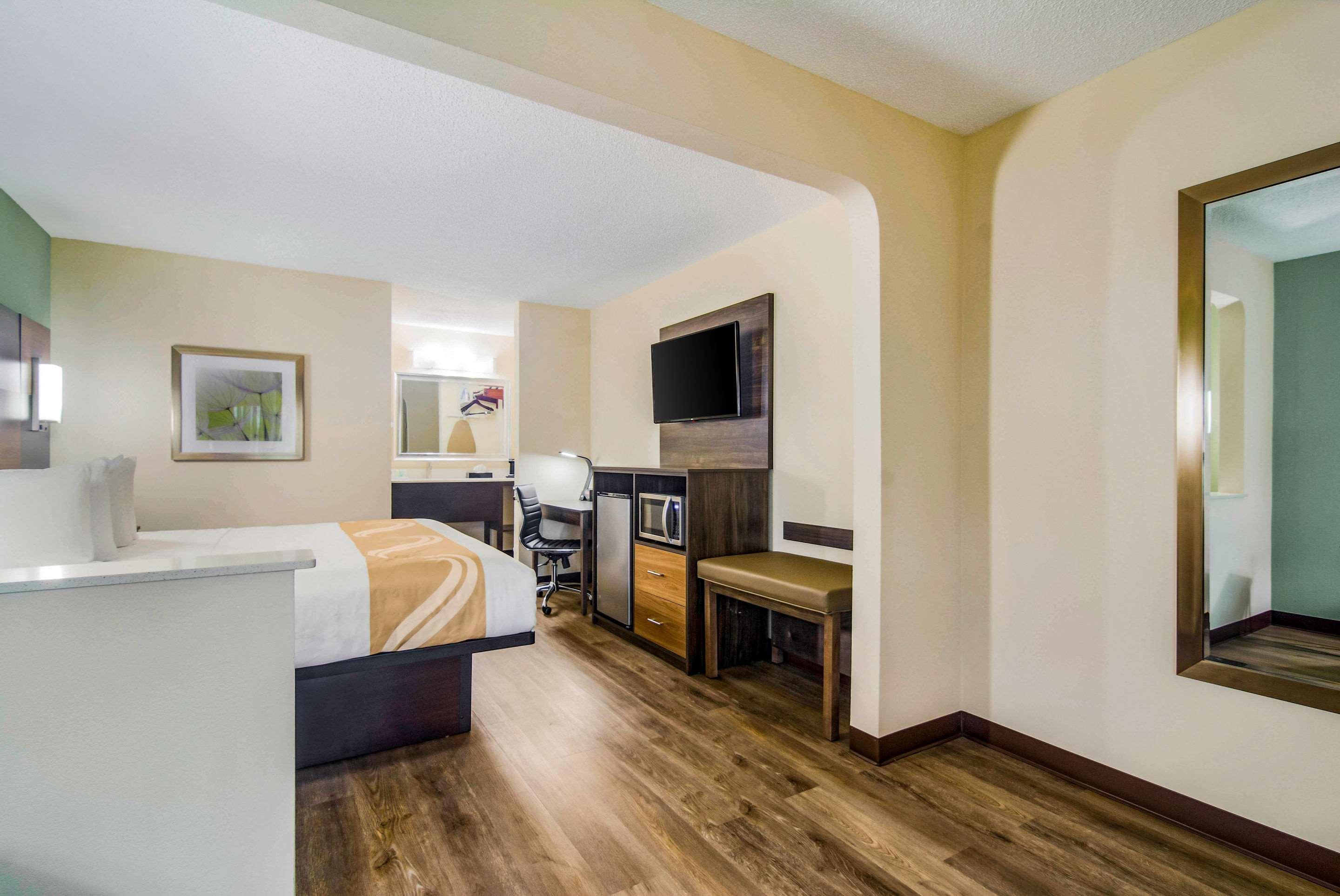 Quality Inn & Suites Лейк-Сити Экстерьер фото
